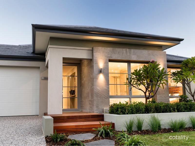 8 Veneto Ct, Woodvale, WA 6026