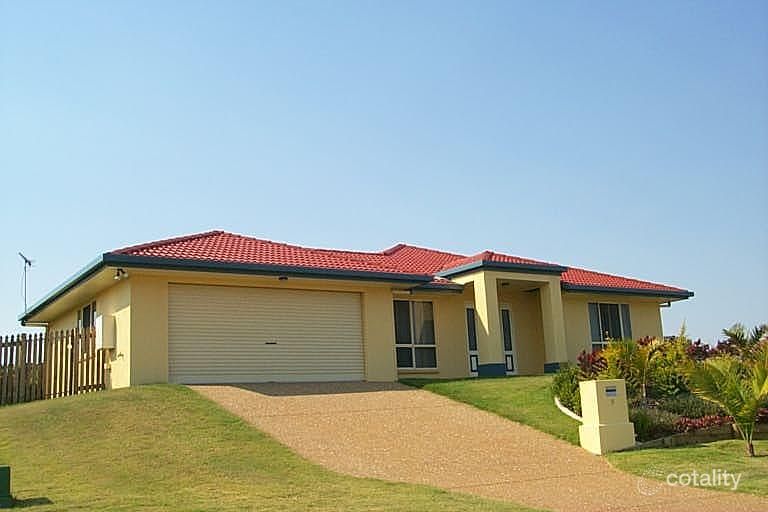 9 Setu Dr, Pacific Heights, QLD 4703