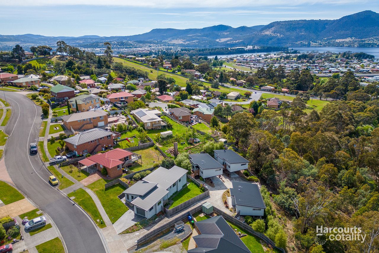 1/56 Branscombe Rd, Claremont, TAS 7011