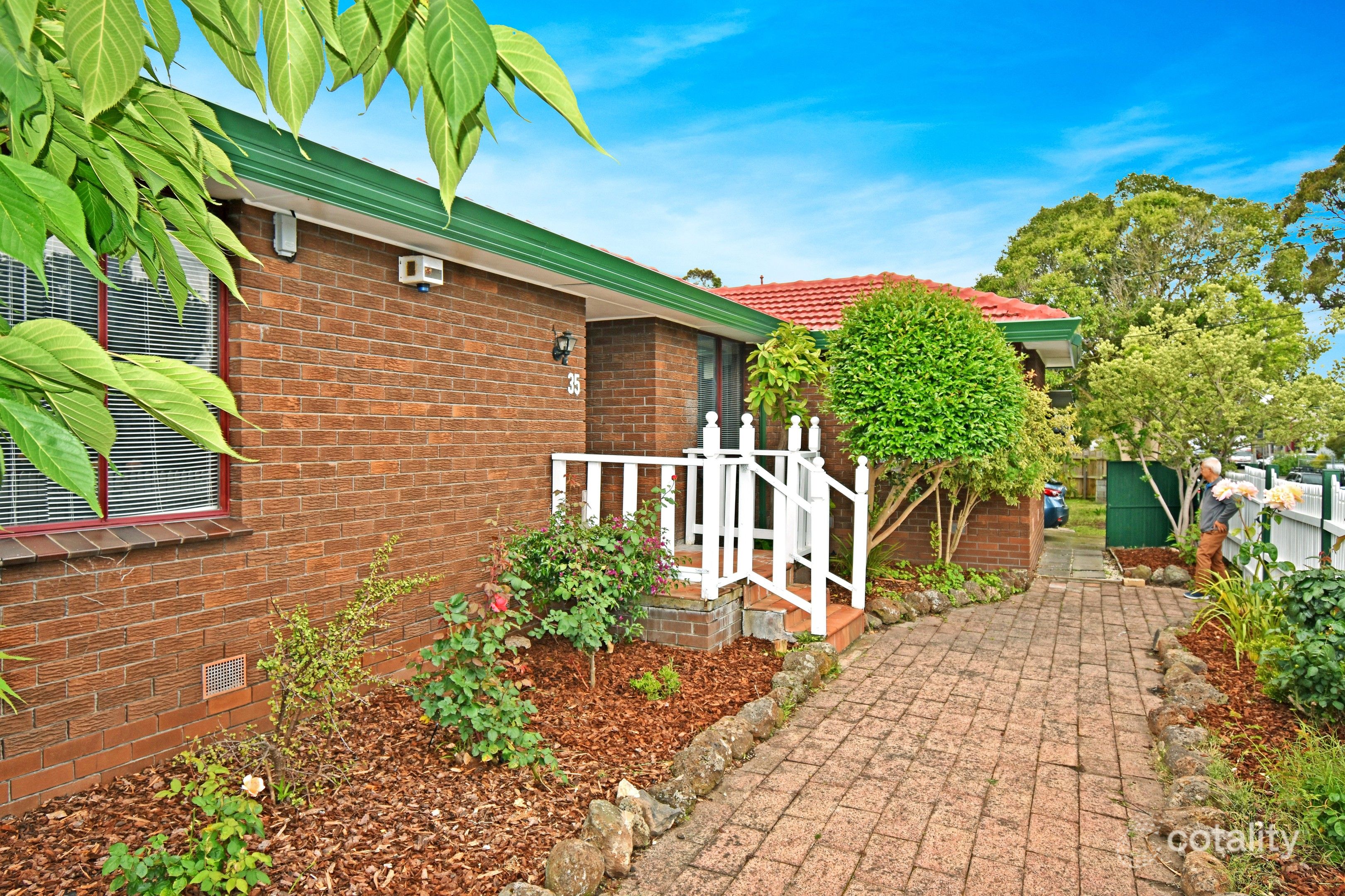 35 Betula Ave, Nunawading, VIC 3131