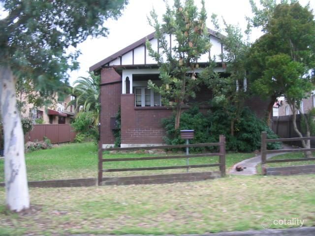 7 Sutton Ave, Earlwood, NSW 2206