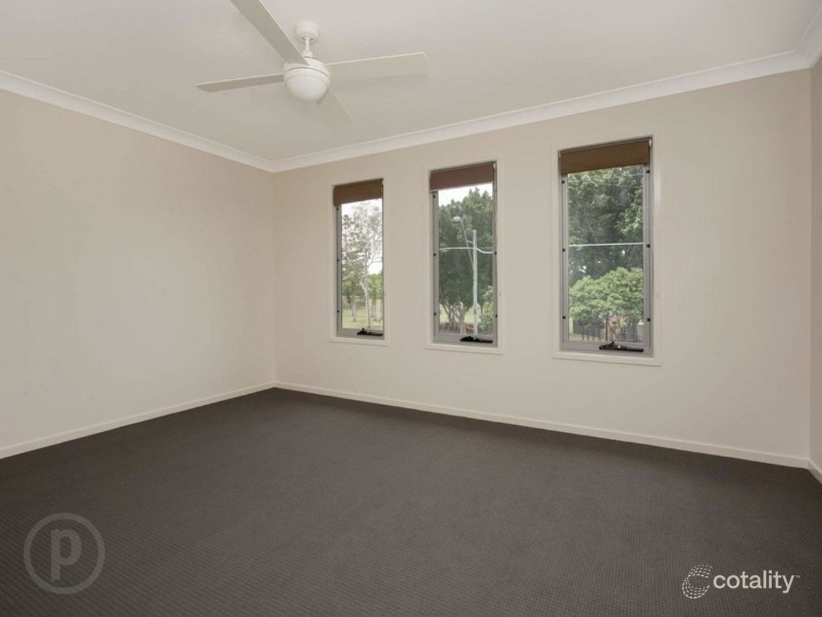 807 Oxley Rd, Corinda, QLD 4075