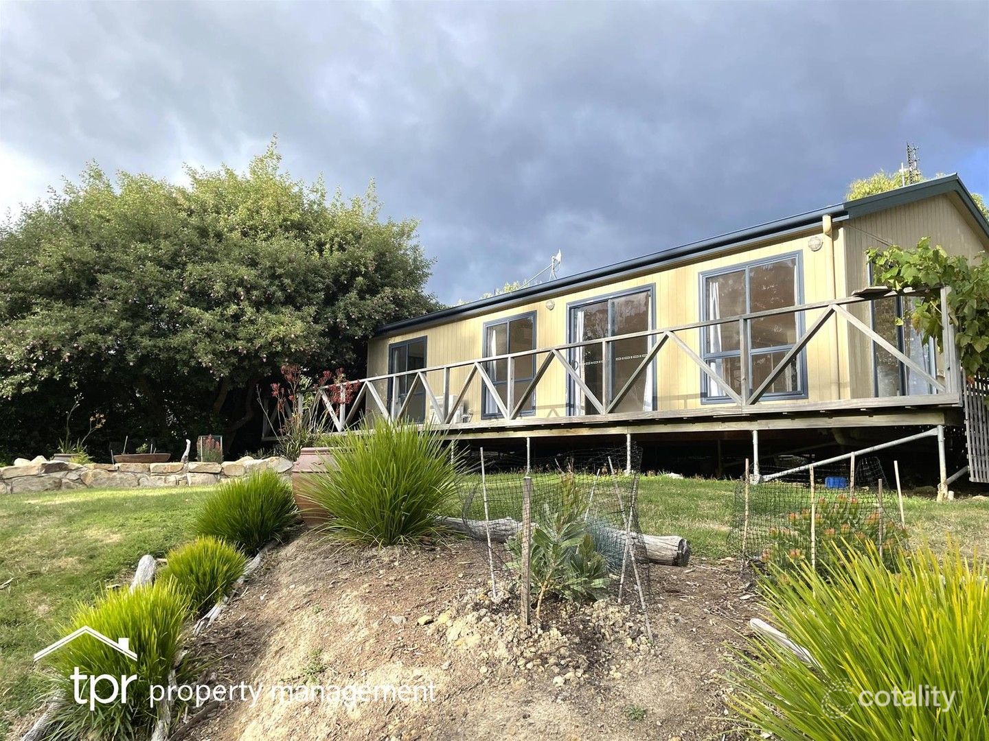 5a Glovers Rd, Deep Bay, TAS 7112