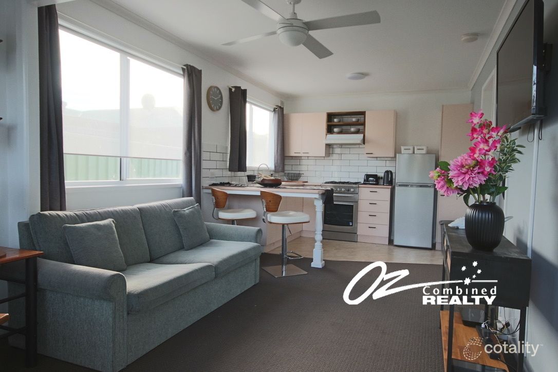 96a Waratah Cres, Sanctuary Point, NSW 2540