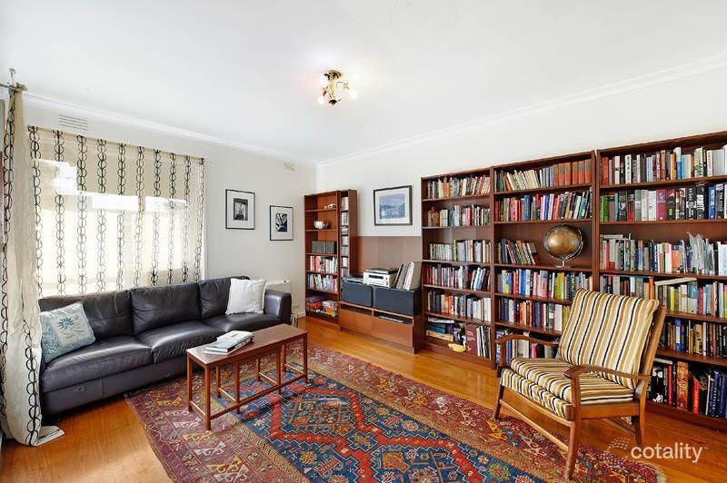 1/698 Barkly St, West Footscray, VIC 3012