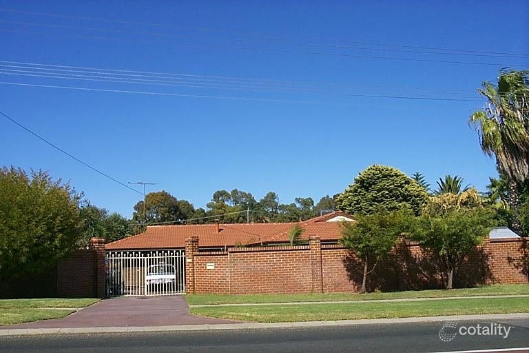 96 Coolibah Dr, Greenwood, WA 6024