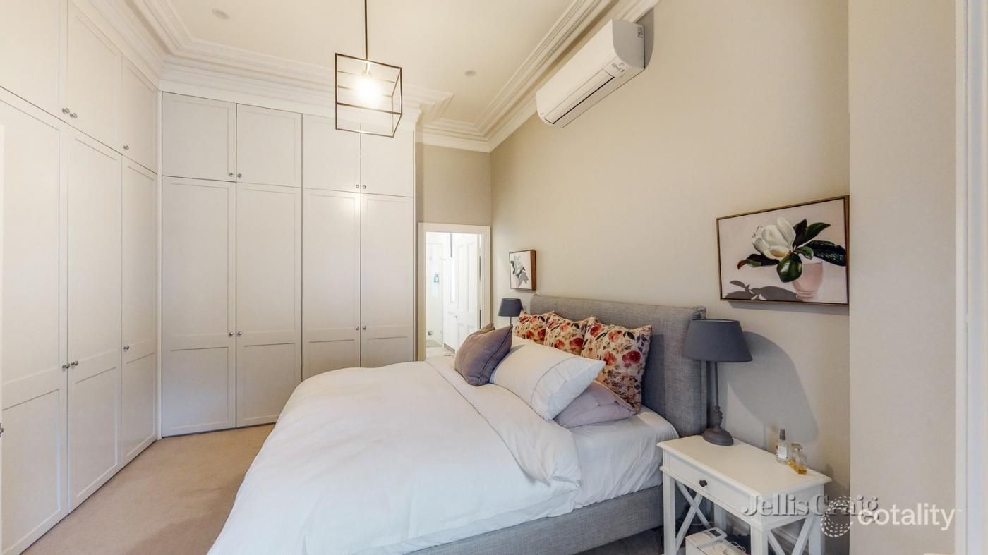 8 Moorhouse St, Armadale, VIC 3143