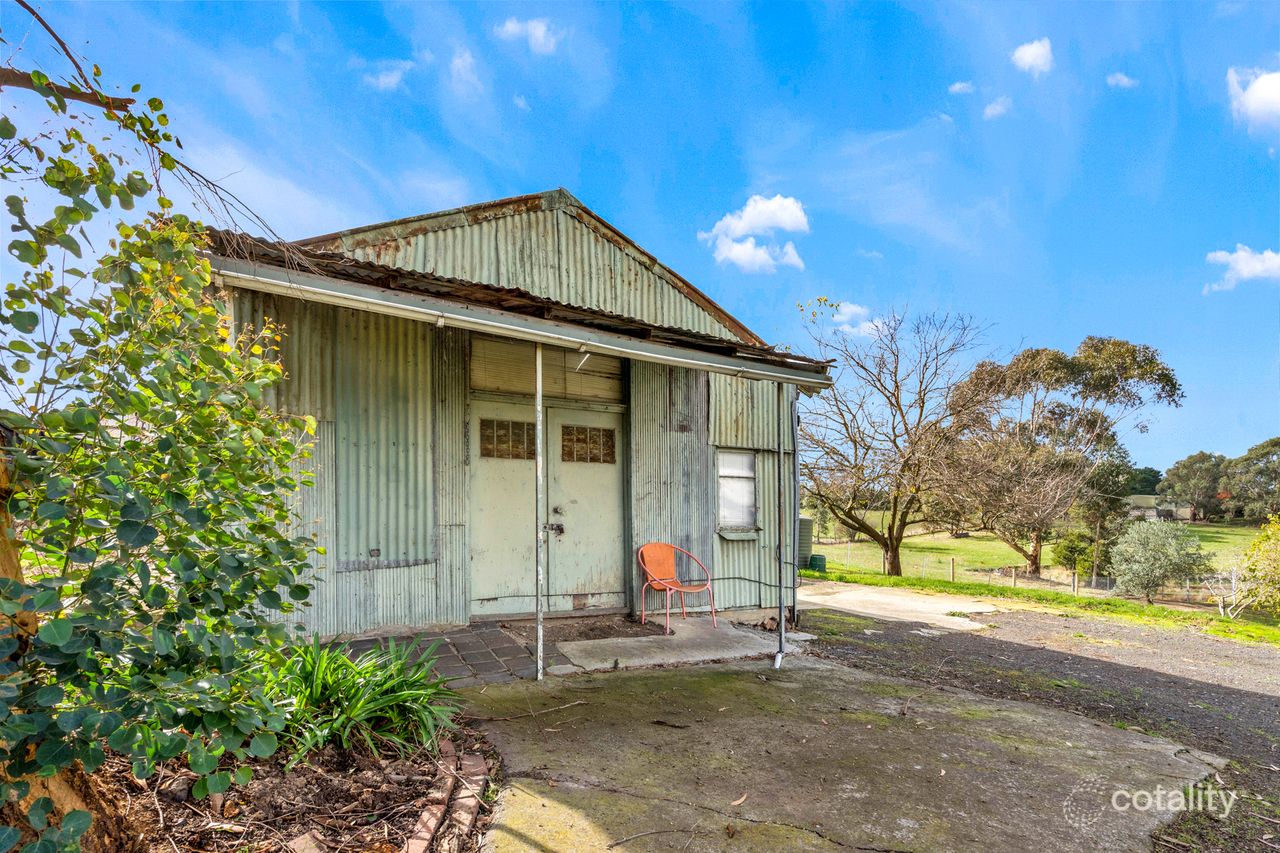 294 Sixth Ave, Eden Park, VIC 3757