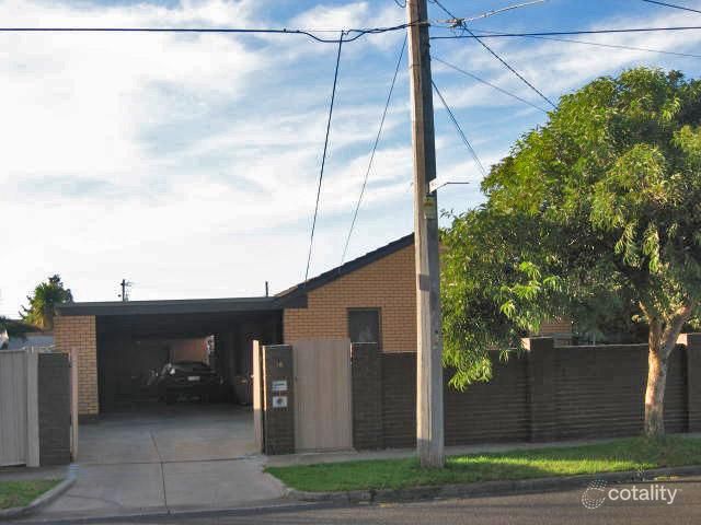 18 Newbury St, Deer Park, VIC 3023