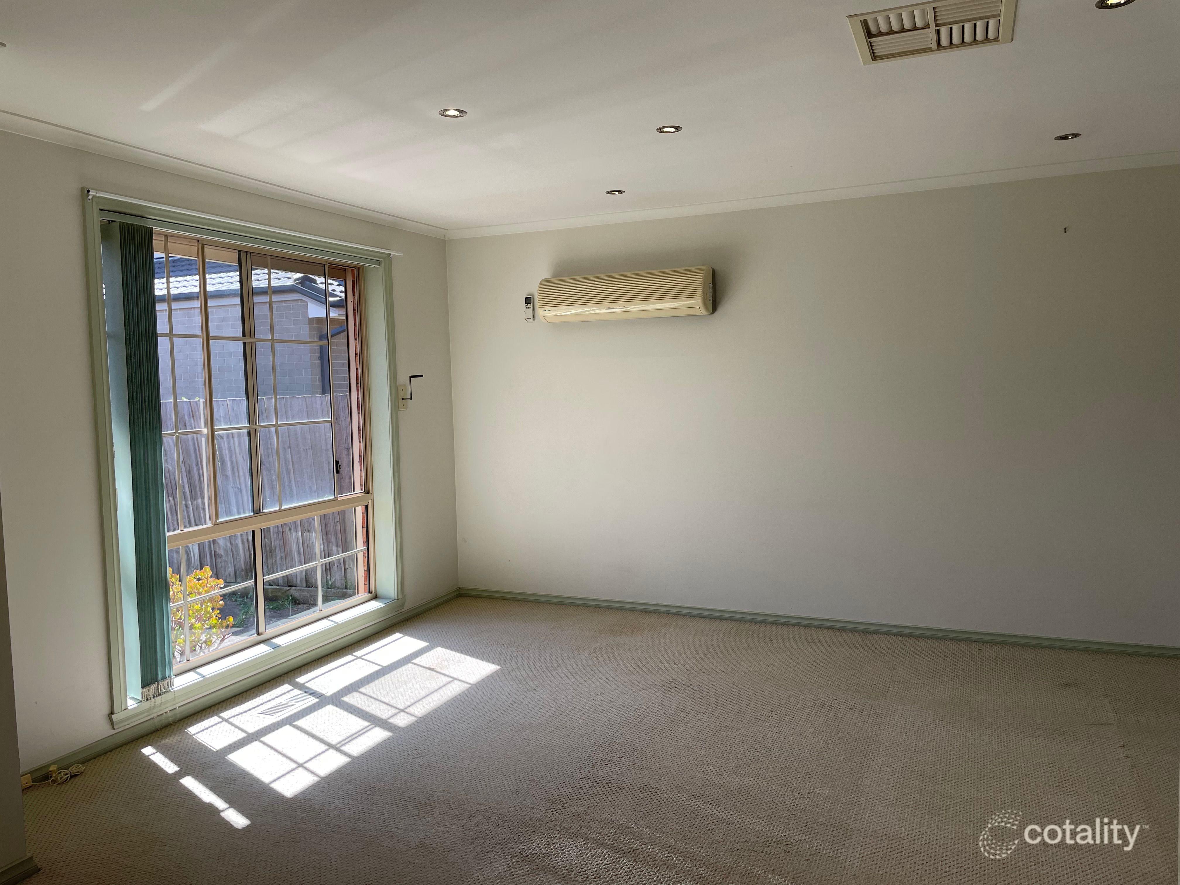 2/14 Frederick St, Thomastown, VIC 3074