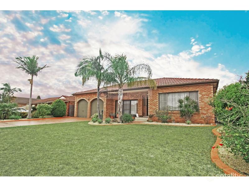 10 Banbury Cres, Chipping Norton, NSW 2170