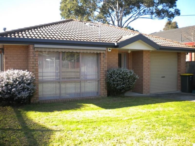 22 Holroyd St, Seaford, VIC 3198