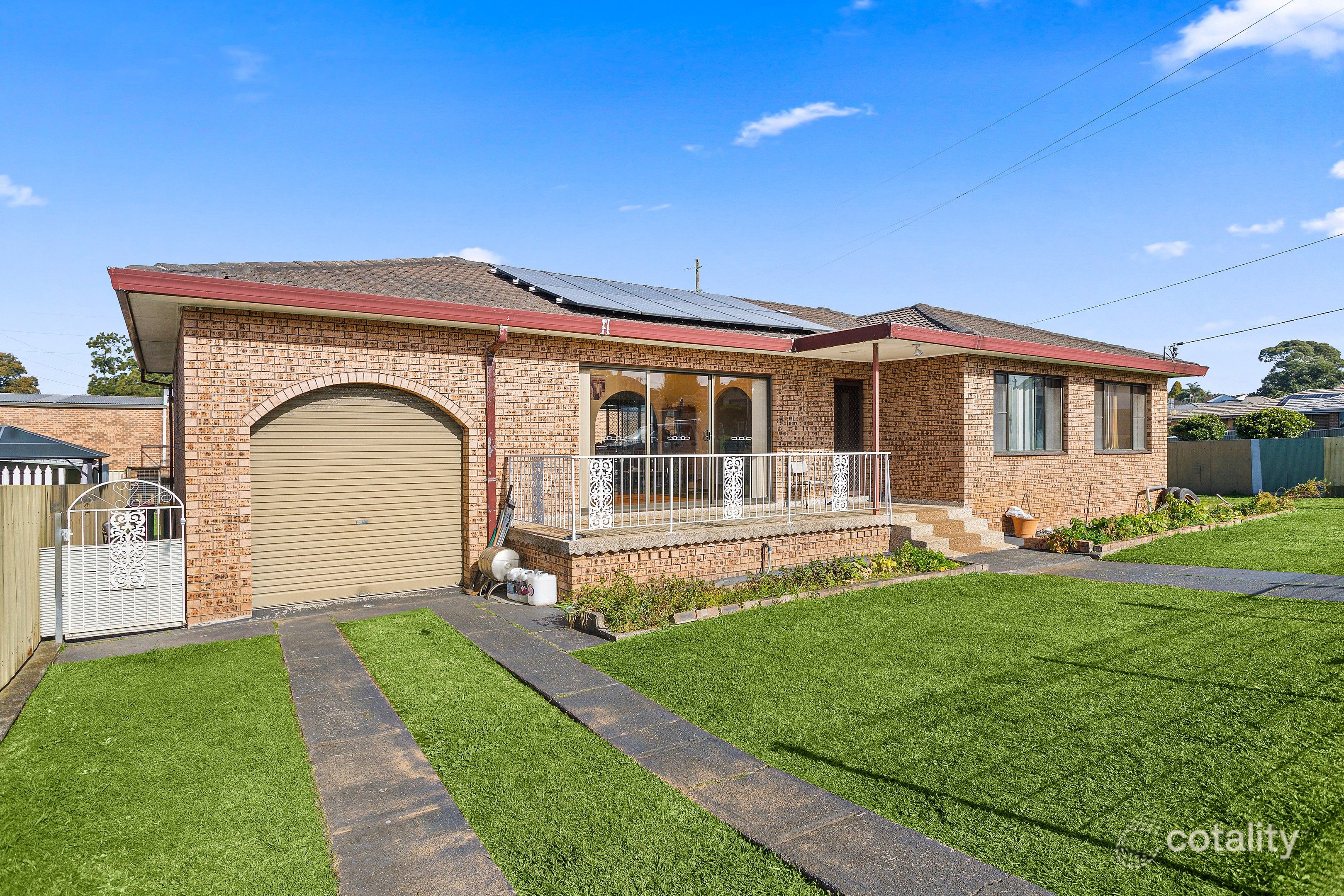 11 Ulster Ave, Warilla, NSW 2528