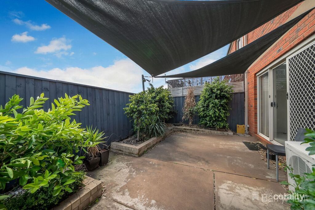 14/3 Young Rd, Hallam, VIC 3803