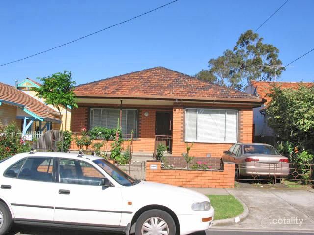 33 Bishop St, Kingsville, VIC 3012