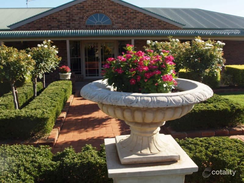 1 Wattle St, Temora, NSW 2666