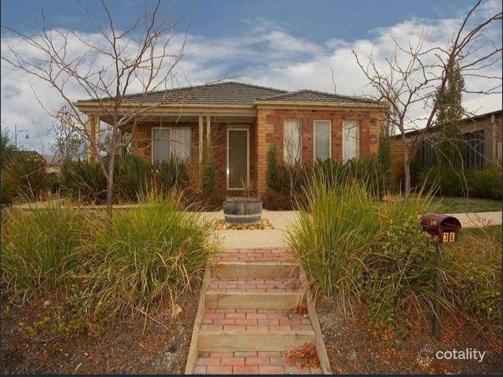 36 Eppalock Dr, Manor Lakes, VIC 3024