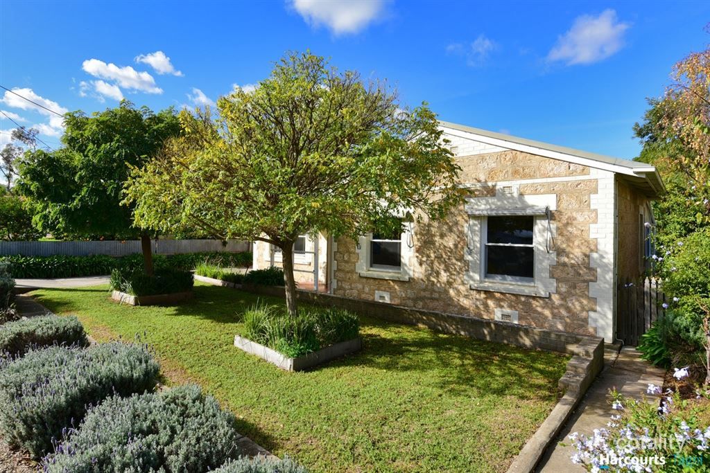 3 Brecknoch Rd, Strathalbyn, SA 5255