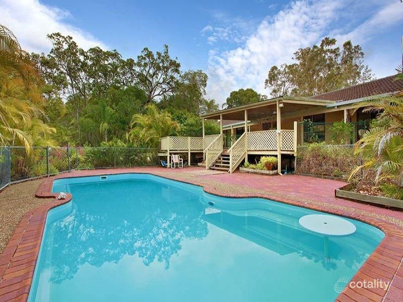 26 Wallaby Dr, Mudgeeraba, QLD 4213