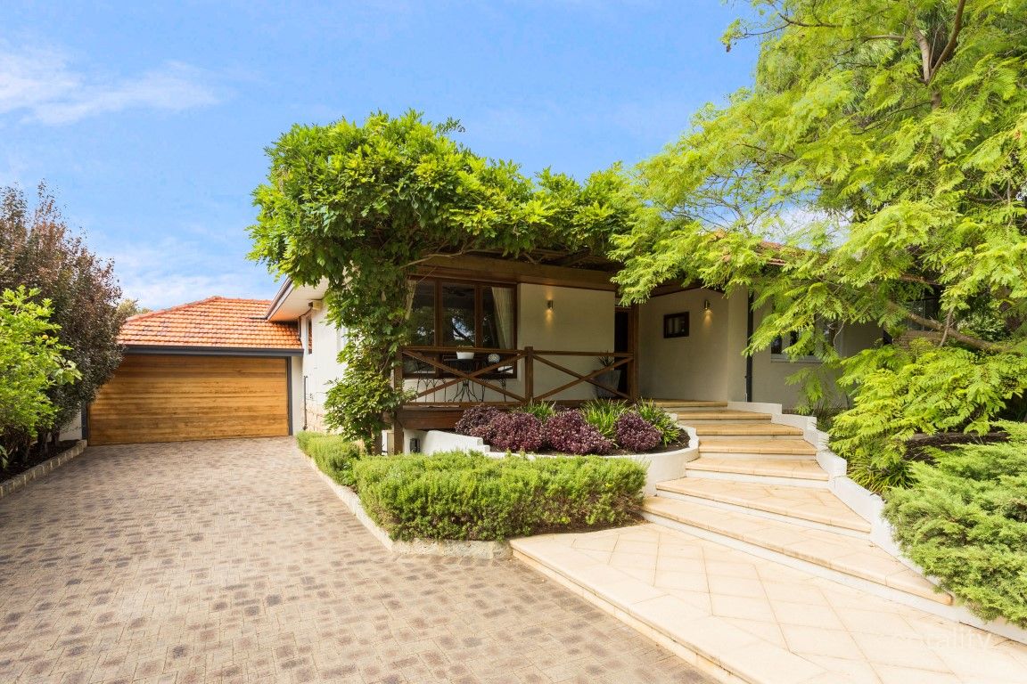 62 Clement St, Swanbourne, WA 6010