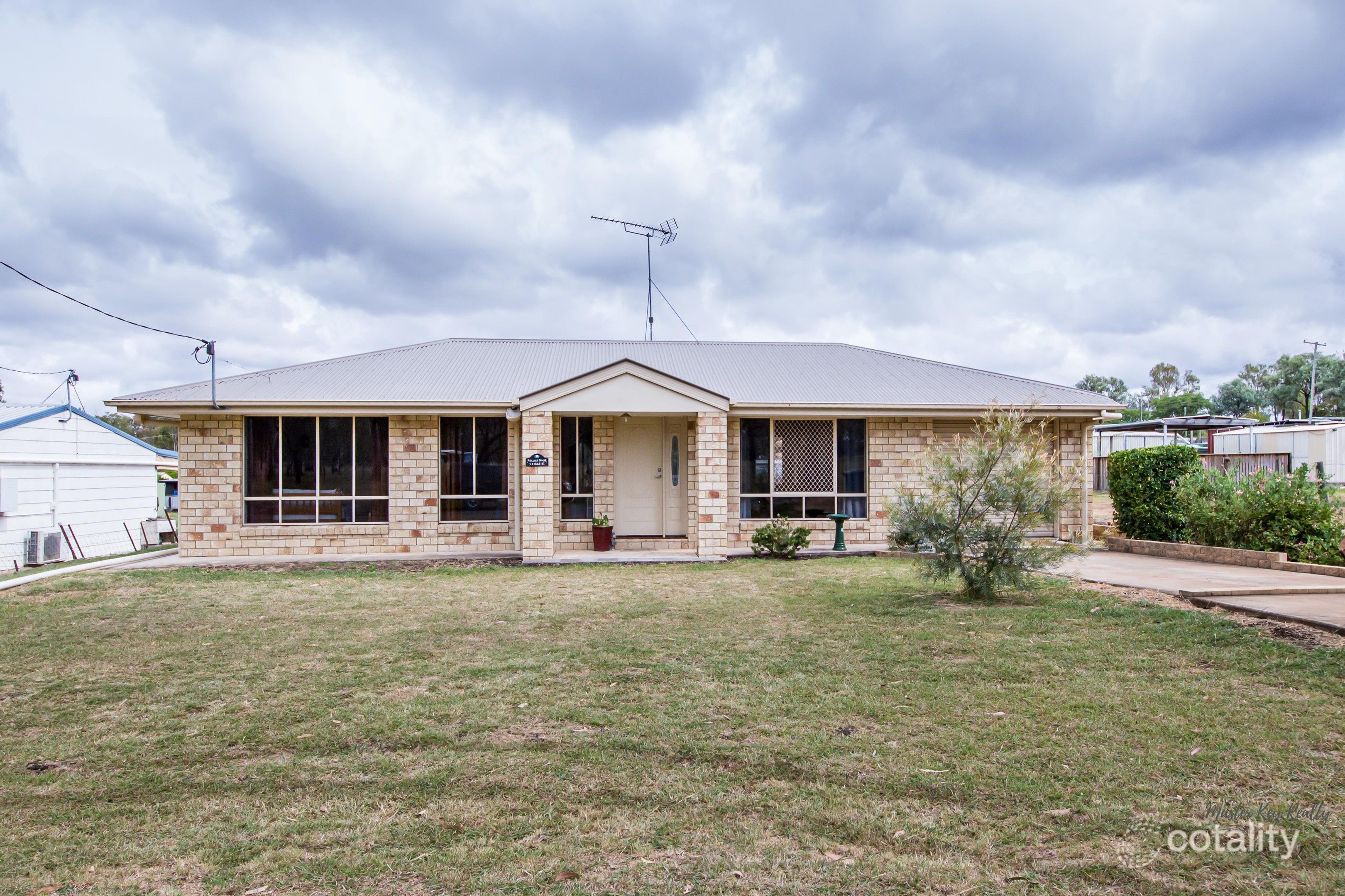 5 Starr St, Hivesville, QLD 4612