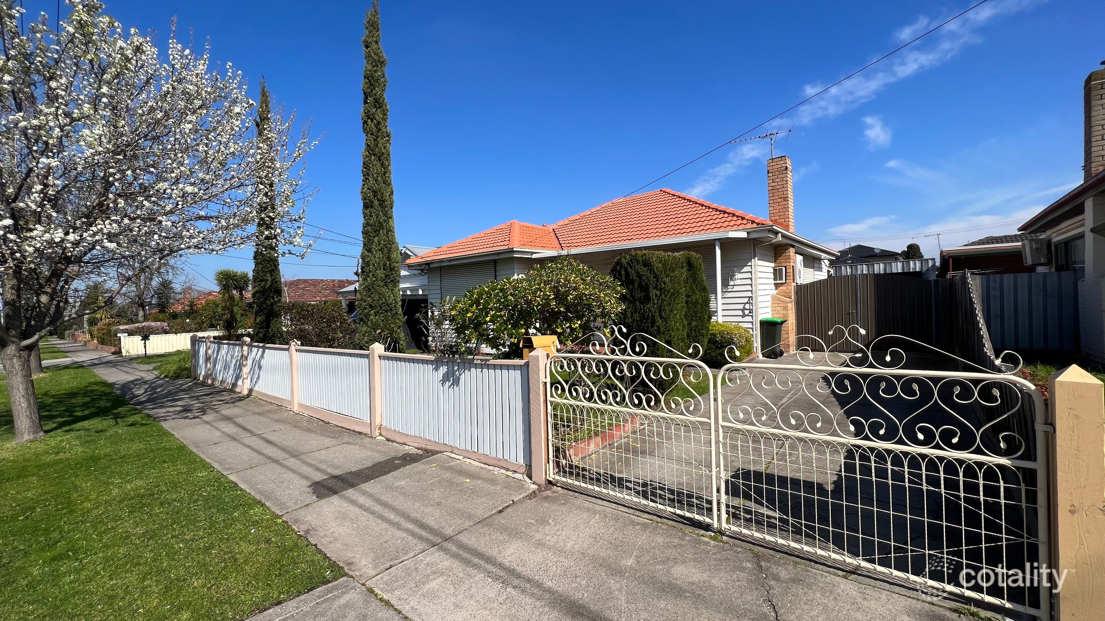 9 Palm Ave, Reservoir, VIC 3073