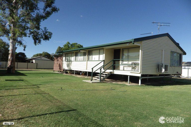 202 Alice St, Mitchell, QLD 4465