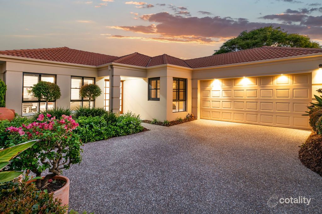 2003 Beaufort Way, Hope Island, QLD 4212