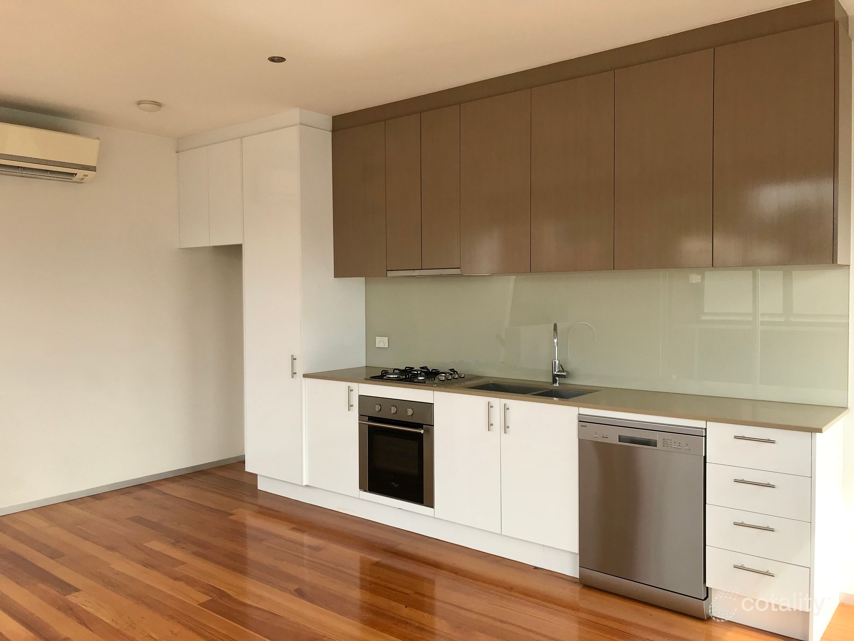 103/2-6 Glass St, North Melbourne, VIC 3051