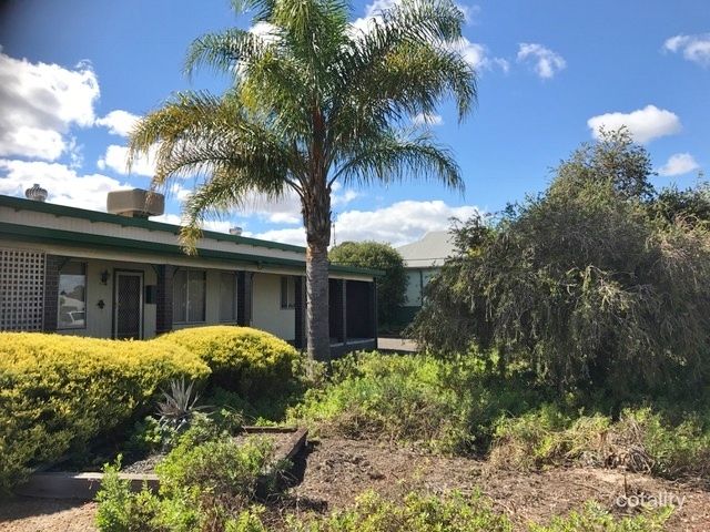 14 Moira Rd, Collie, WA 6225
