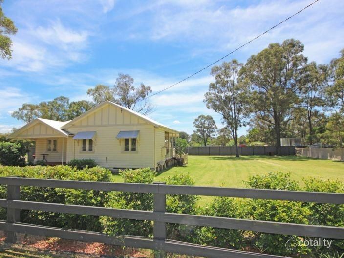 43 Walker Pde, Angus, NSW 2765