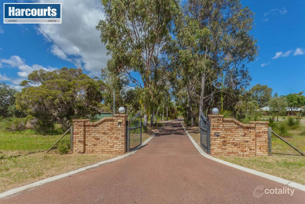 210 Lakelands Dr, Gnangara, WA 6077