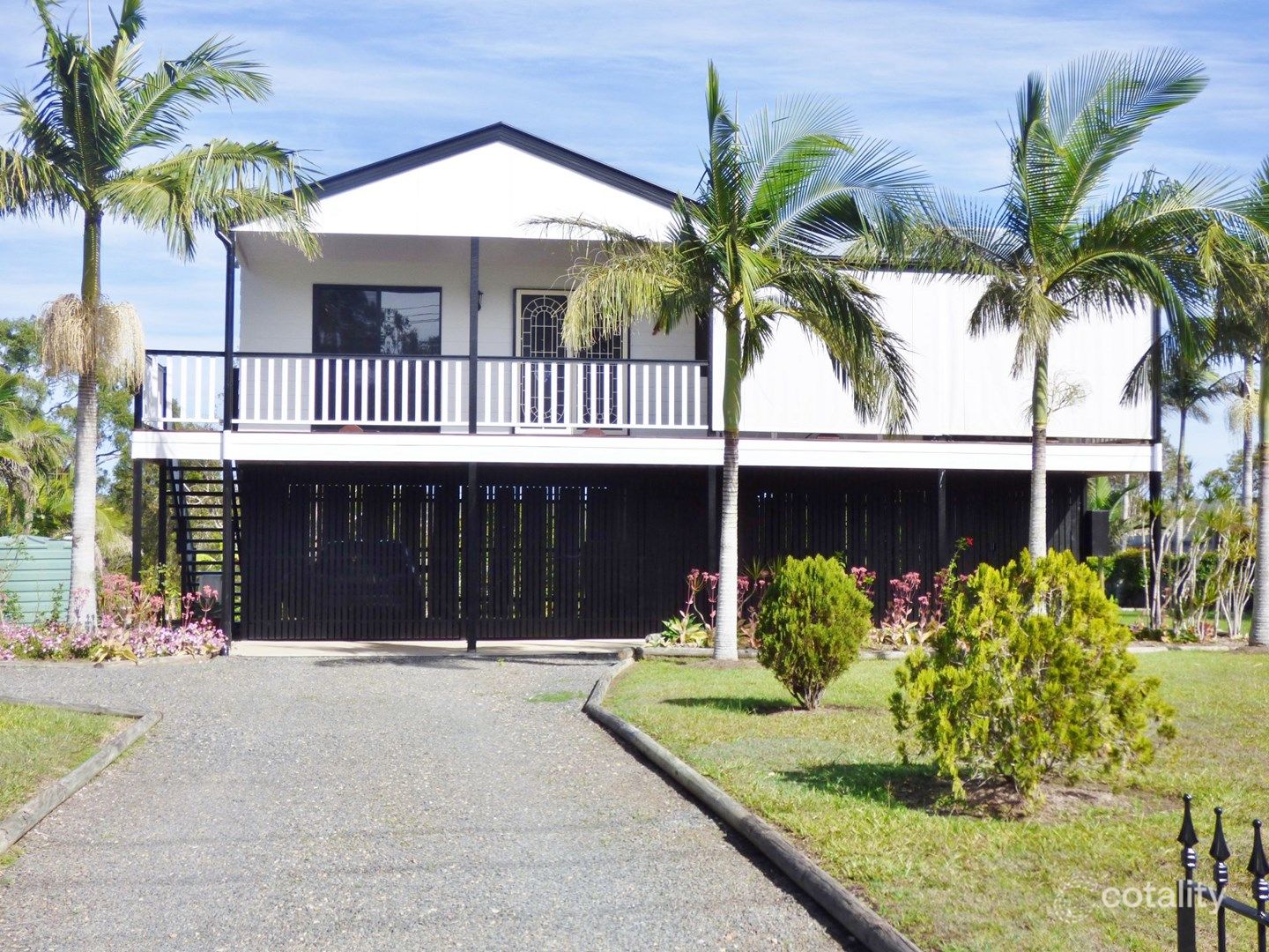 52 Bayside Rd, Cooloola Cove, QLD 4580