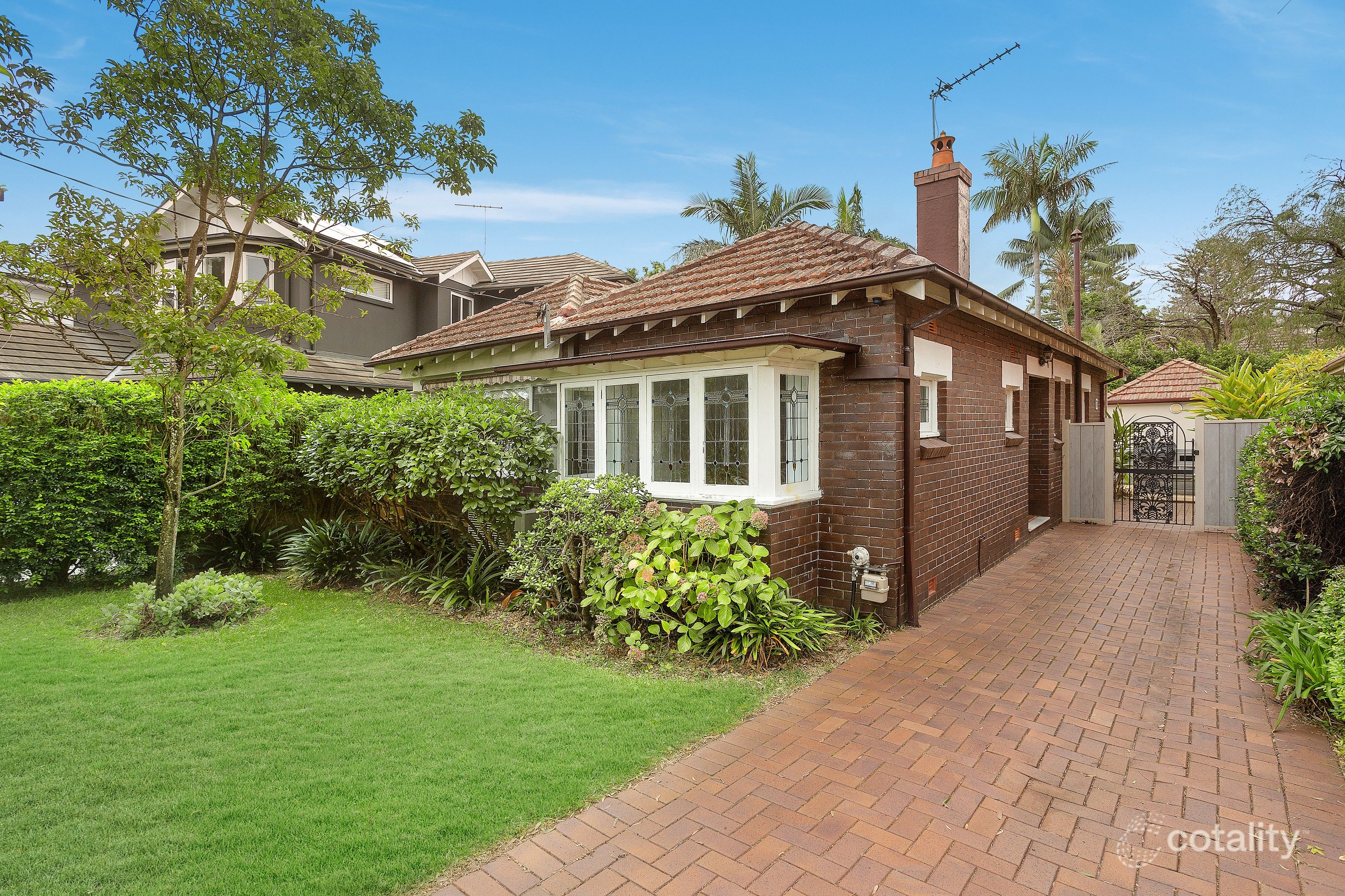 8 Iluka Ave, Manly, NSW 2095