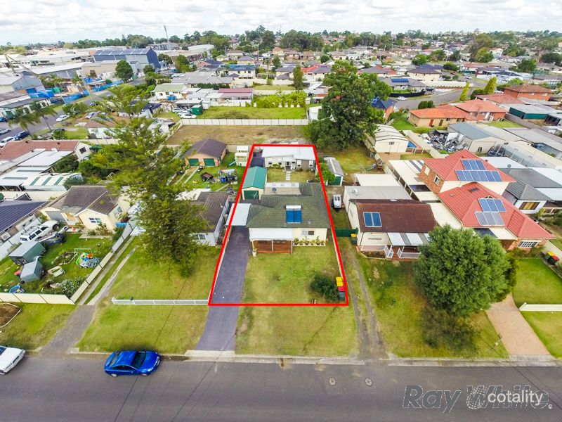 50 Chifley St, Smithfield, NSW 2164