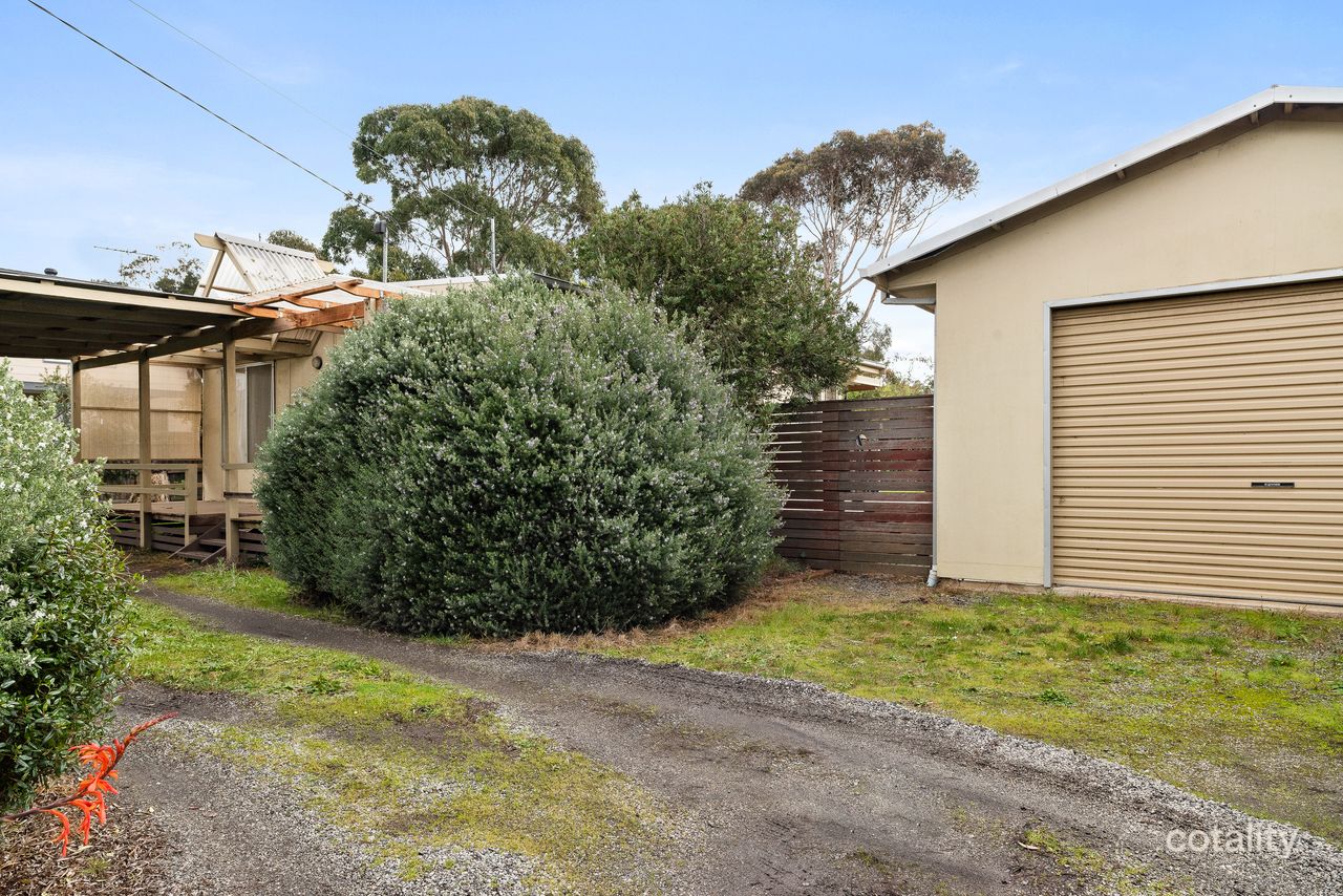 584 Settlement Rd, Cowes, VIC 3922
