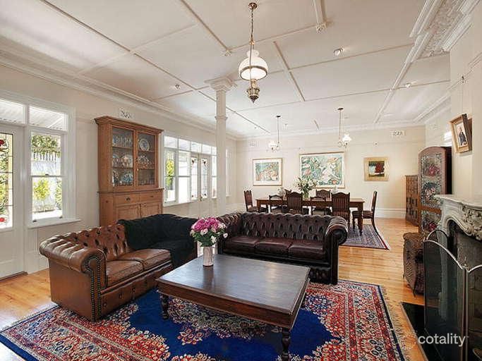 10 Mcgregor St, Canterbury, VIC 3126