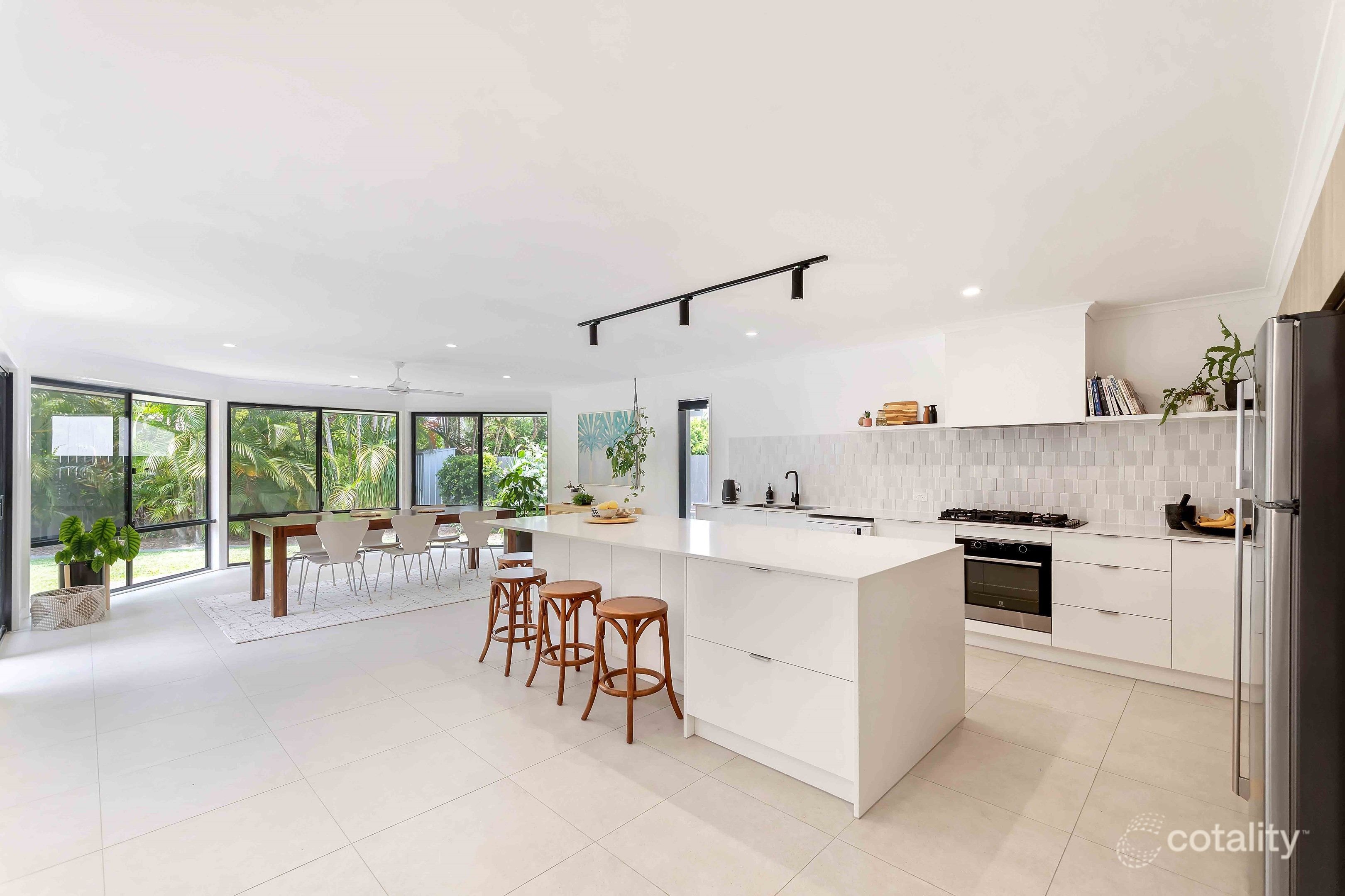 10 Mckenna Ct, Noosaville, QLD 4566