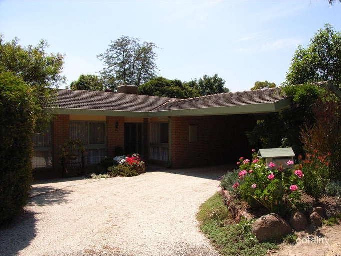 73 Old Eltham Rd, Lower Plenty, VIC 3093