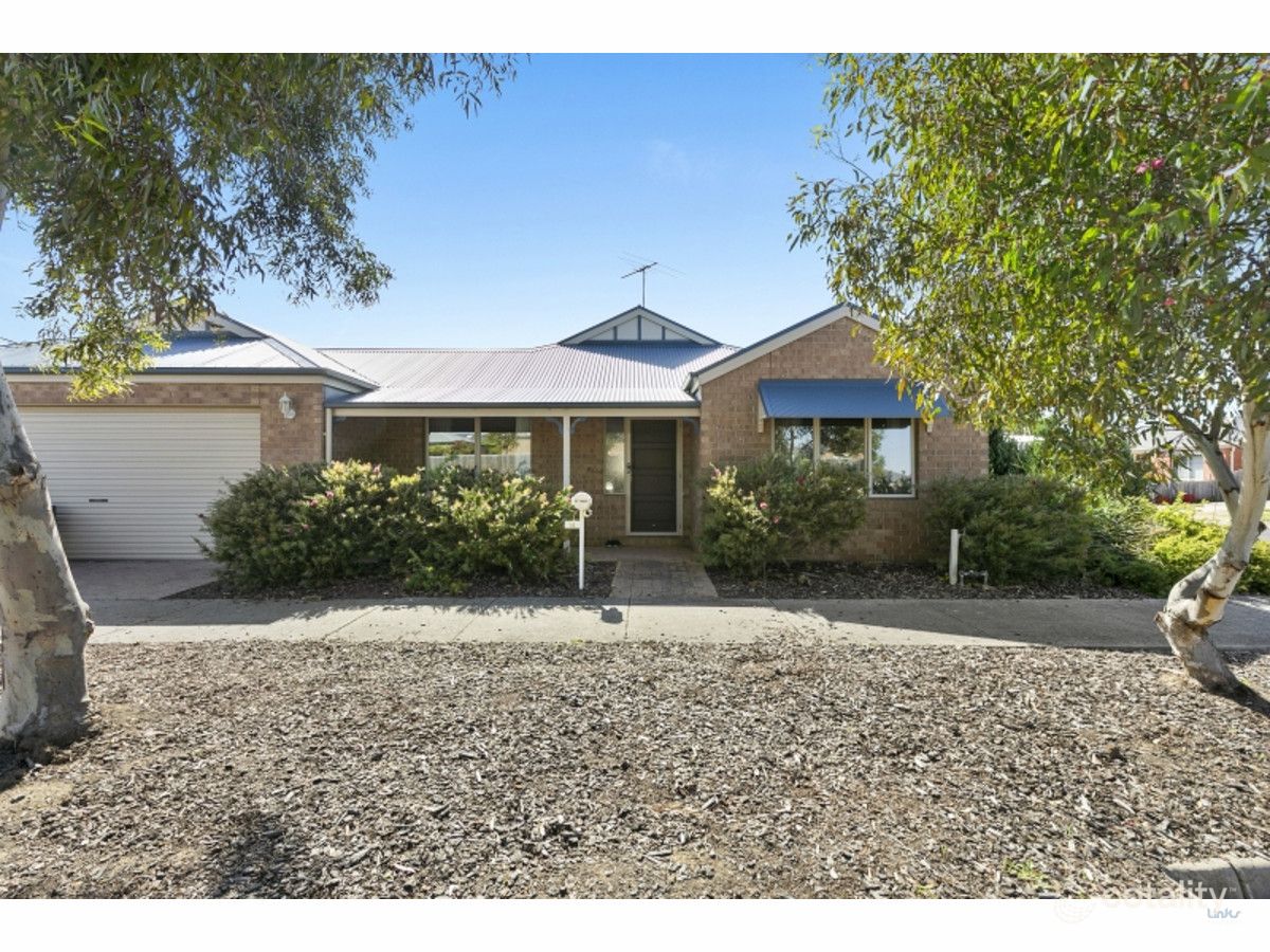 14 Cornbury Mews, Grovedale, VIC 3216