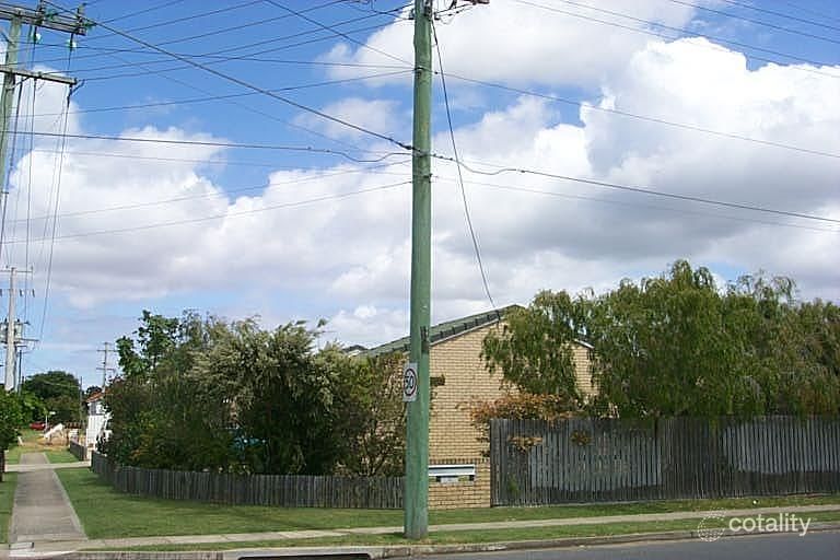 14 Ronald St, Wynnum, QLD 4178