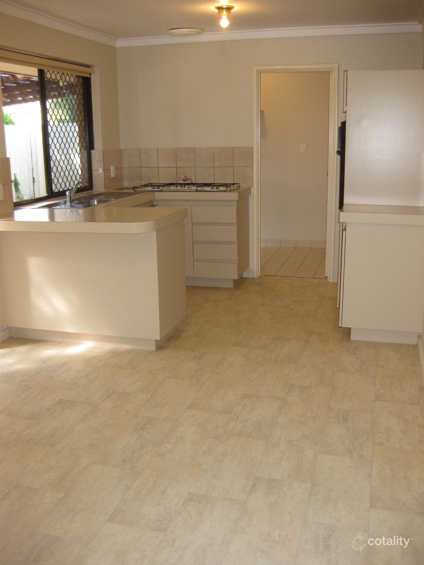 1/18 Clarence St, Tuart Hill, WA 6060