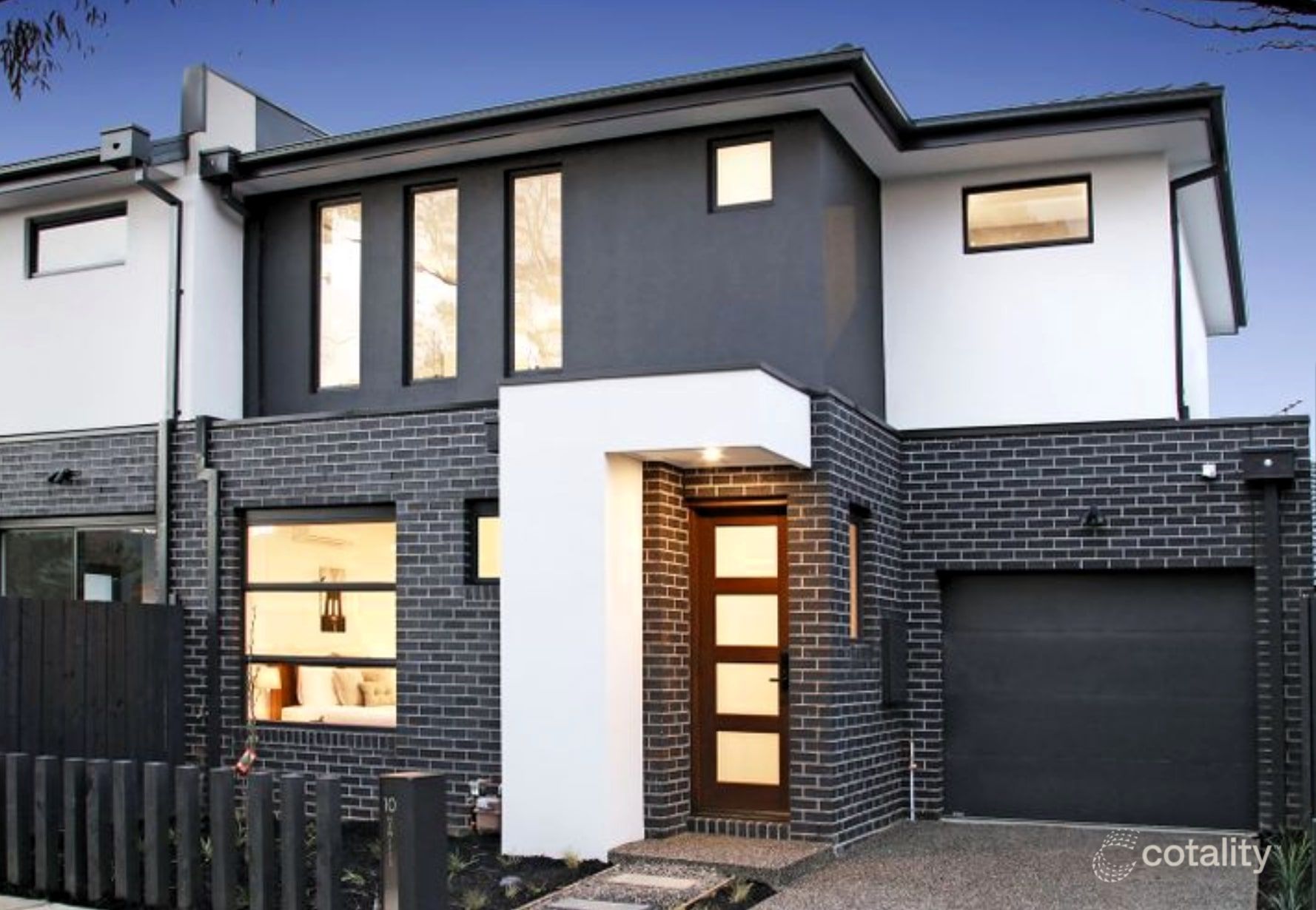 10 Hewitts Rd, Carnegie, VIC 3163