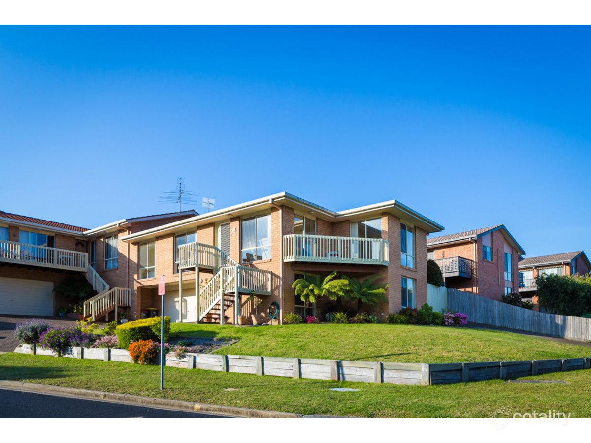 2/2 Yarrawood Ave, Berrambool, NSW 2548