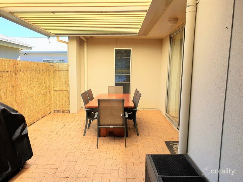 160/2 Grand Pde, Parrearra, QLD 4575