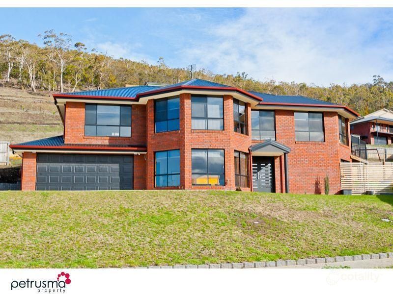 135 Branscombe Rd, Claremont, TAS 7011