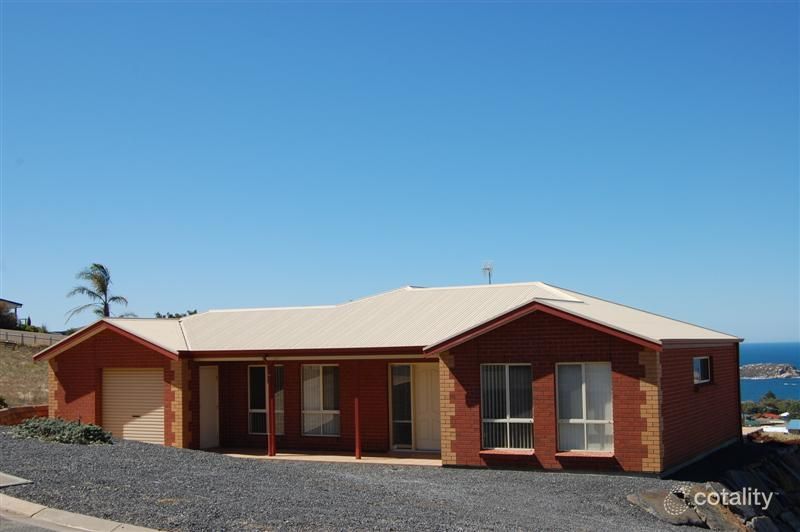 4 Orca Pl, Encounter Bay, SA 5211