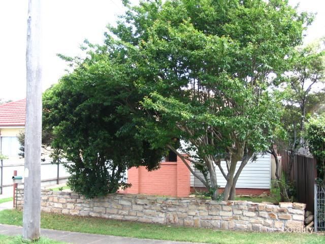 152-154 Gladstone Ave, Coniston, NSW 2500