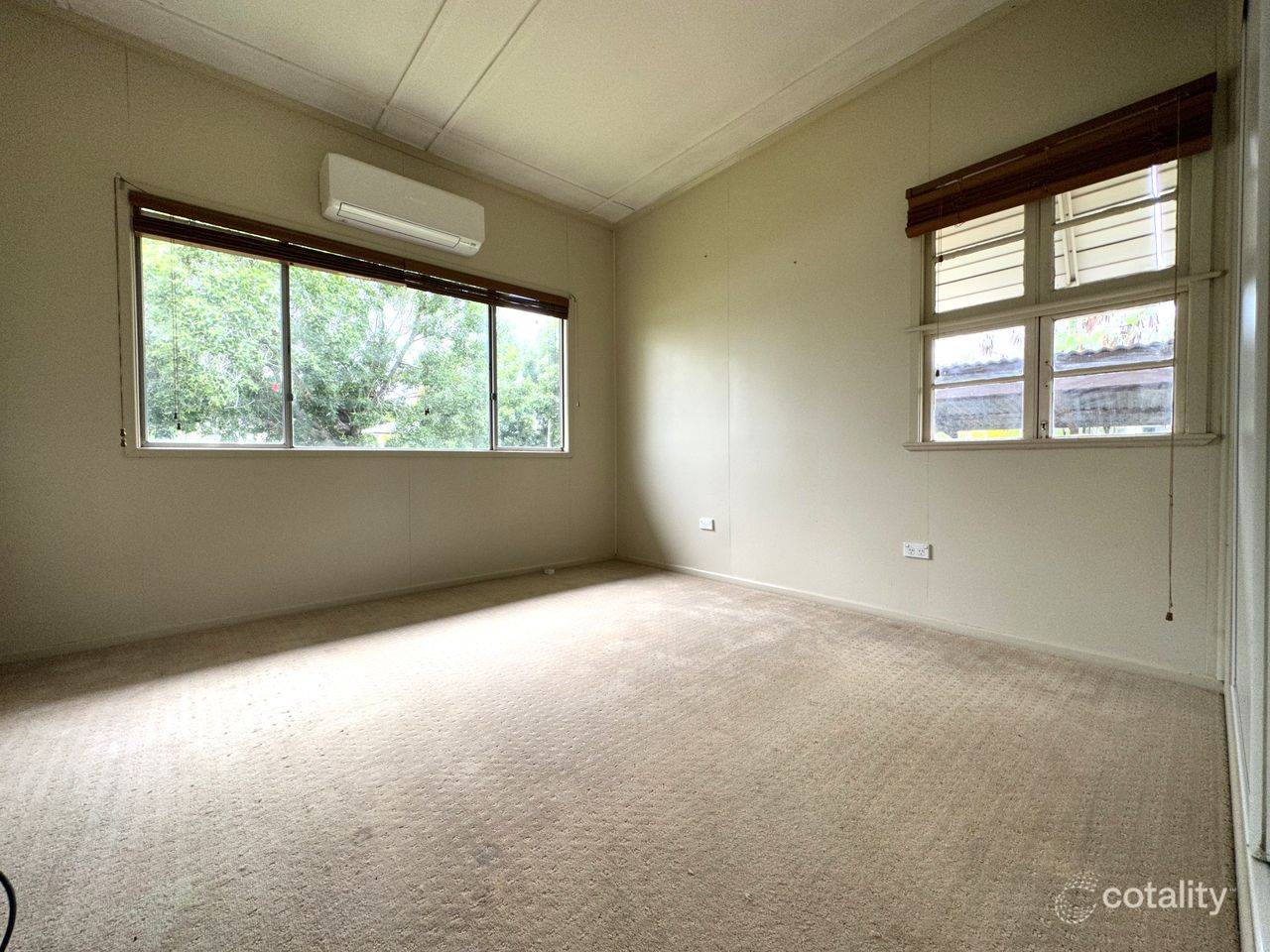 14 Rosella St, Longreach, QLD 4730