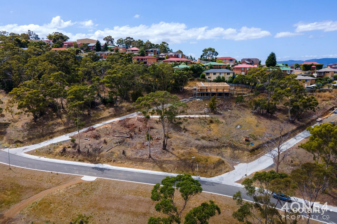 32 Kiewa Rise, Lenah Valley, TAS 7008